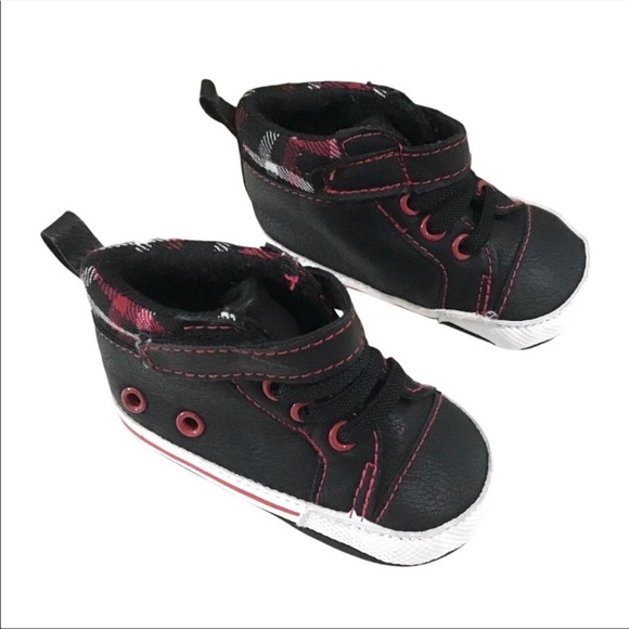 Spencer’s Baby Shoes Size 0-6 Months Black High Tops Style Hook & Loop Closure - Picture 3 of 7